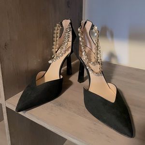 JLo Jennifer Lopez Norna Pump